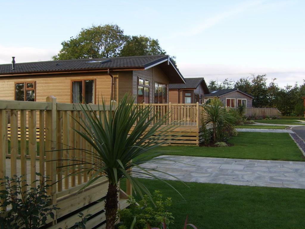 Ashbourne Heights Holiday Park Exterior photo